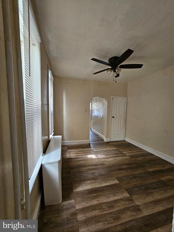 Foto del edificio - 4022 N Franklin St