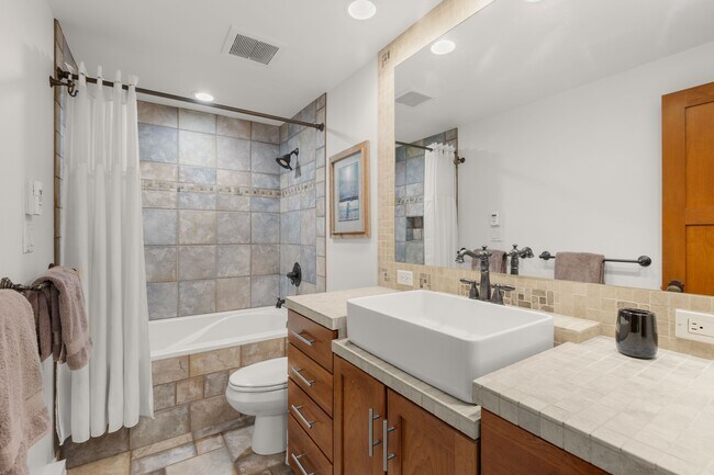 Foto del edificio - 65 Campground Ln