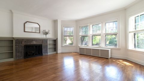 Foto del edificio - 732 Hinman Ave