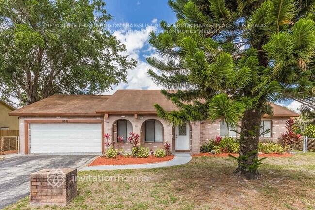 Foto del edificio - 10431 NW 20th Ct