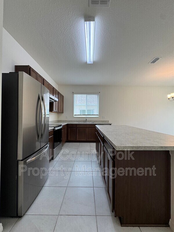 Foto del edificio - 7163 Cruz Ct