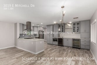 Building Photo - 3019 E Mitchell Dr