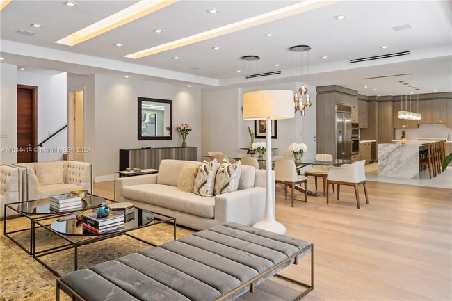 Foto del edificio - 58 Bay Heights Dr
