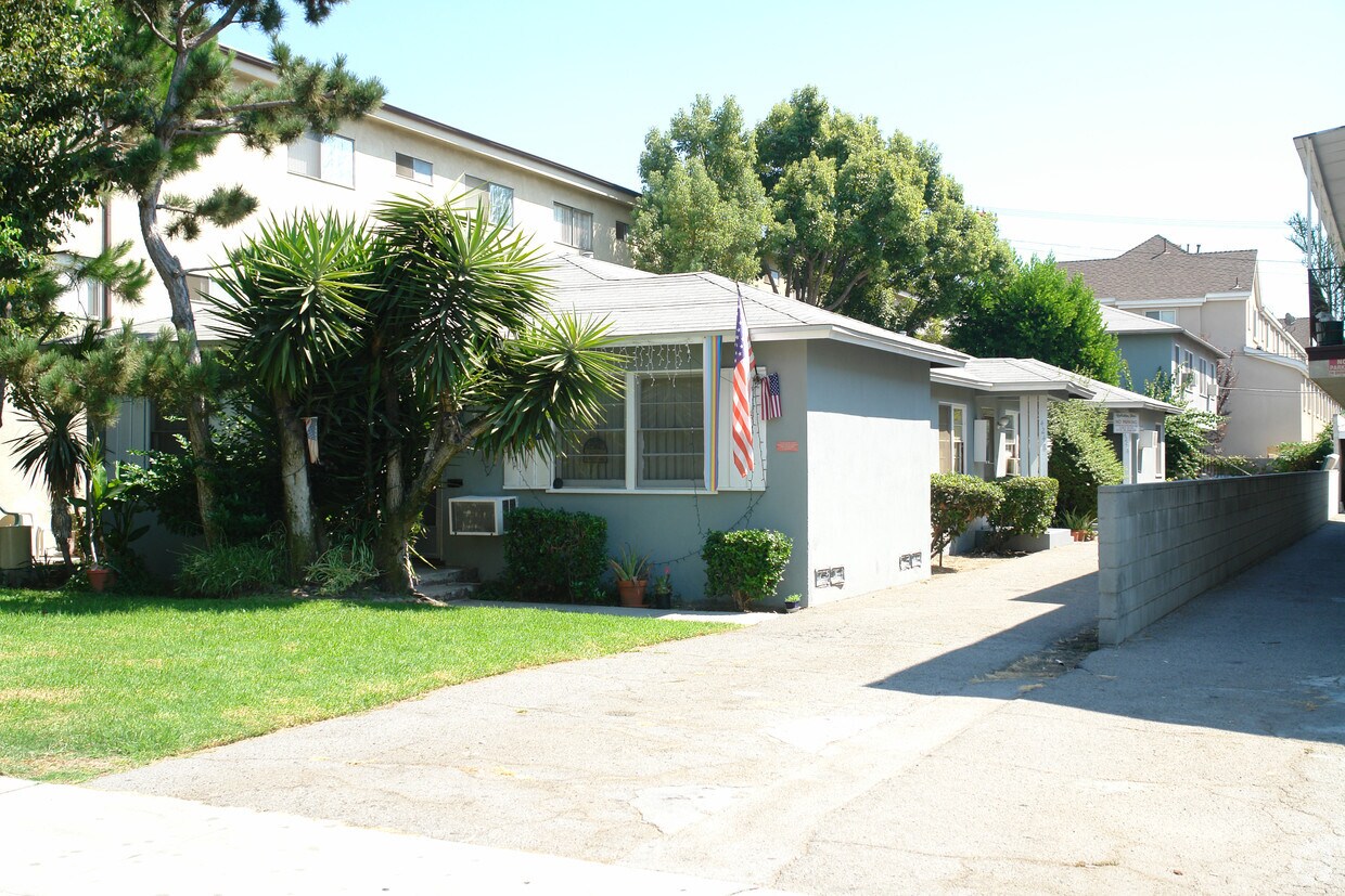 Foto principal - 424 Pioneer Dr