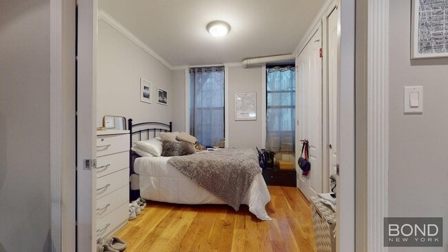 Building Photo - 44 Avenue B