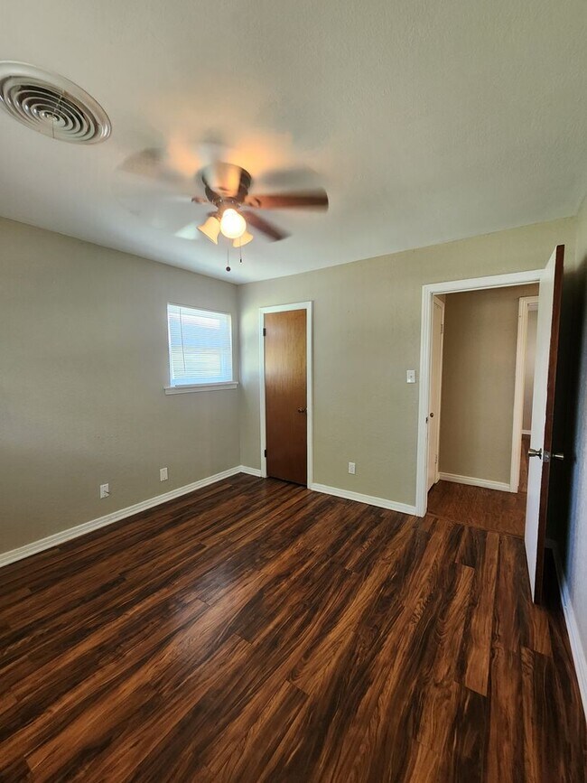 Foto del edificio - 3/1 in West Lampasas