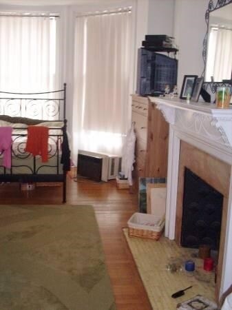 Building Photo - 1063 Beacon St