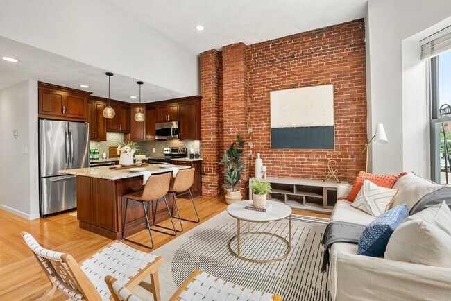 Foto del edificio - 529 Columbus Ave