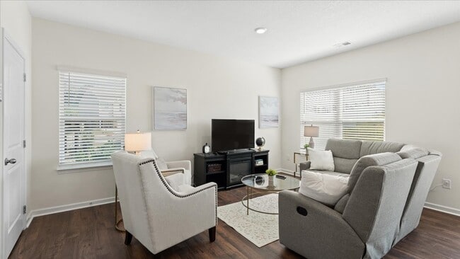 Foto del edificio - 3416 Tyee Xing Wy
