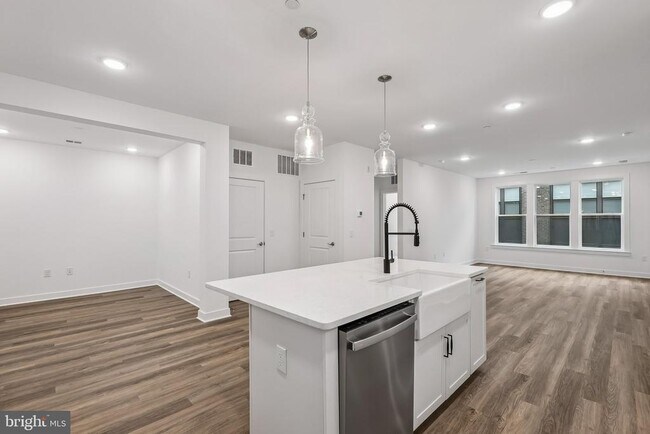 Foto del edificio - 21731 Dovekie Ter