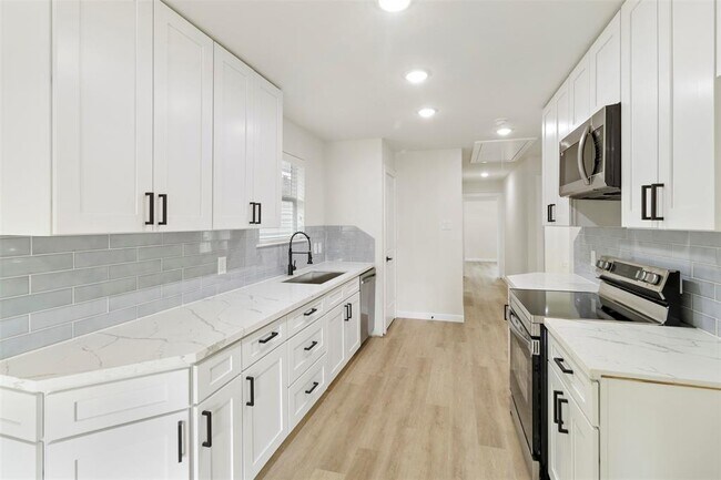Foto del edificio - 4107 Coon St