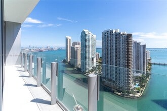Building Photo - 300 Biscayne Blvd Way