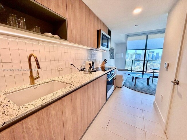 Foto del edificio - 159 NE 6th St