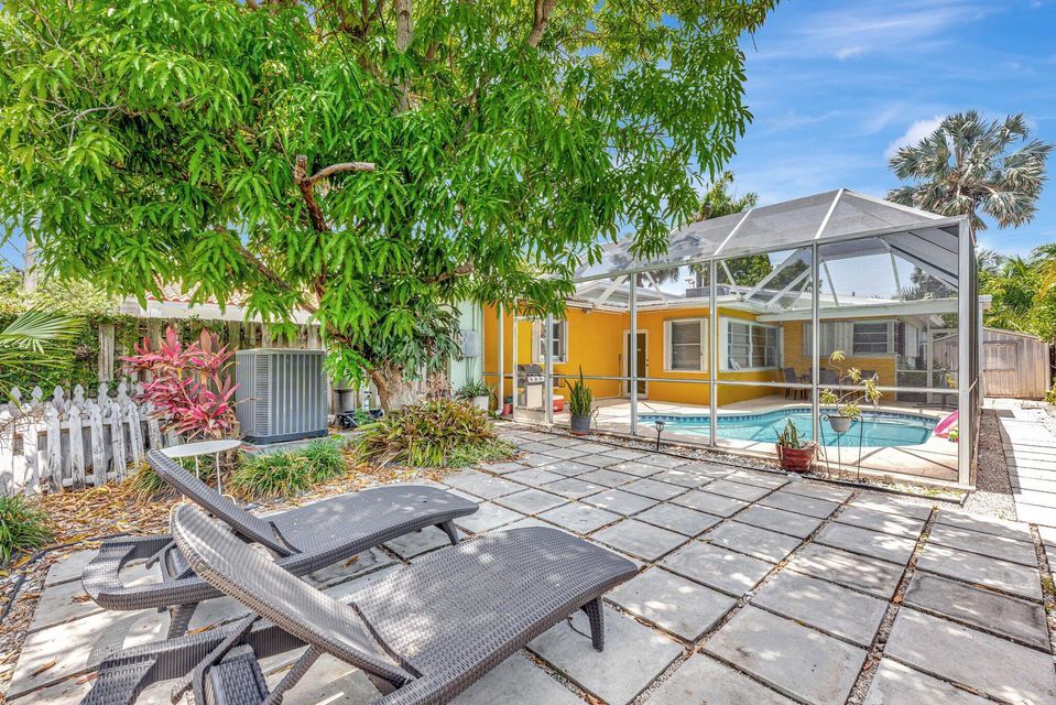 Photo - 1246 Johnson Street, HOLLYWOOD LAKES SECTION, Hollywood, FL 33019 - 3 BR 3 BA single-family home