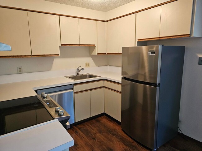 Foto del edificio - 10708 Stone Ave N