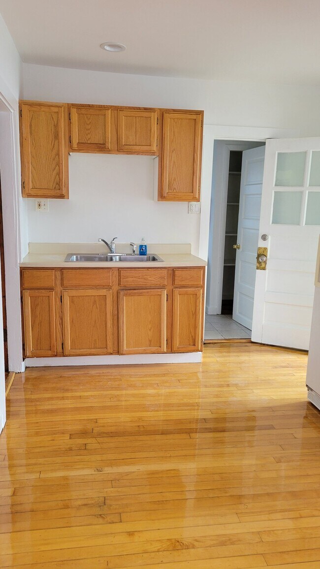 Foto del edificio - 7435 W 58th Pl