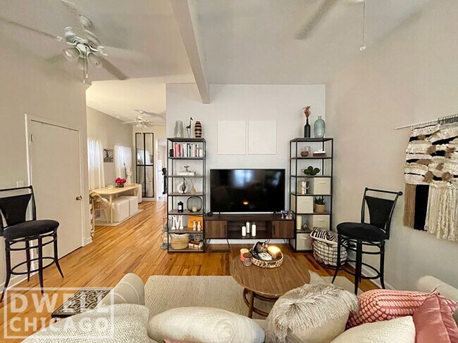 Foto del edificio - 518 N Hermitage Ave