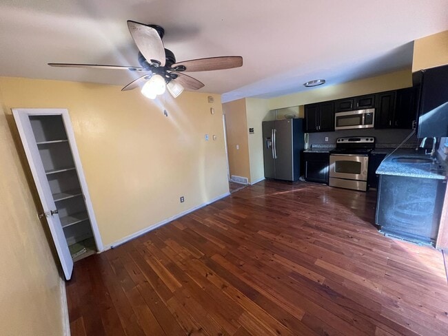 Building Photo - Beautiful Albany Home for Rent