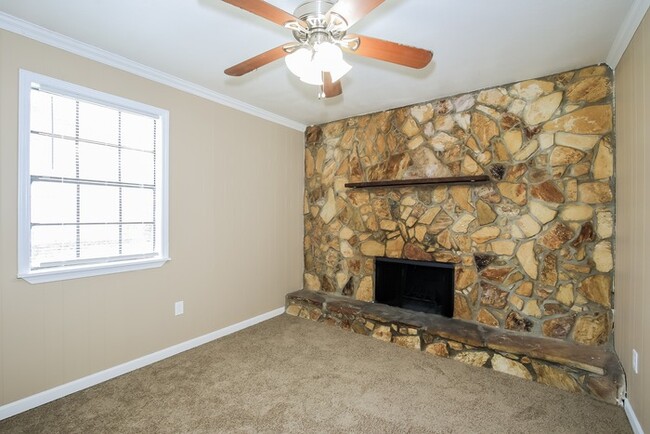 Building Photo - Cozy 3 Bedroom in Hephzibah