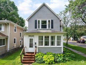 Building Photo - 1036 Edmund Ave W
