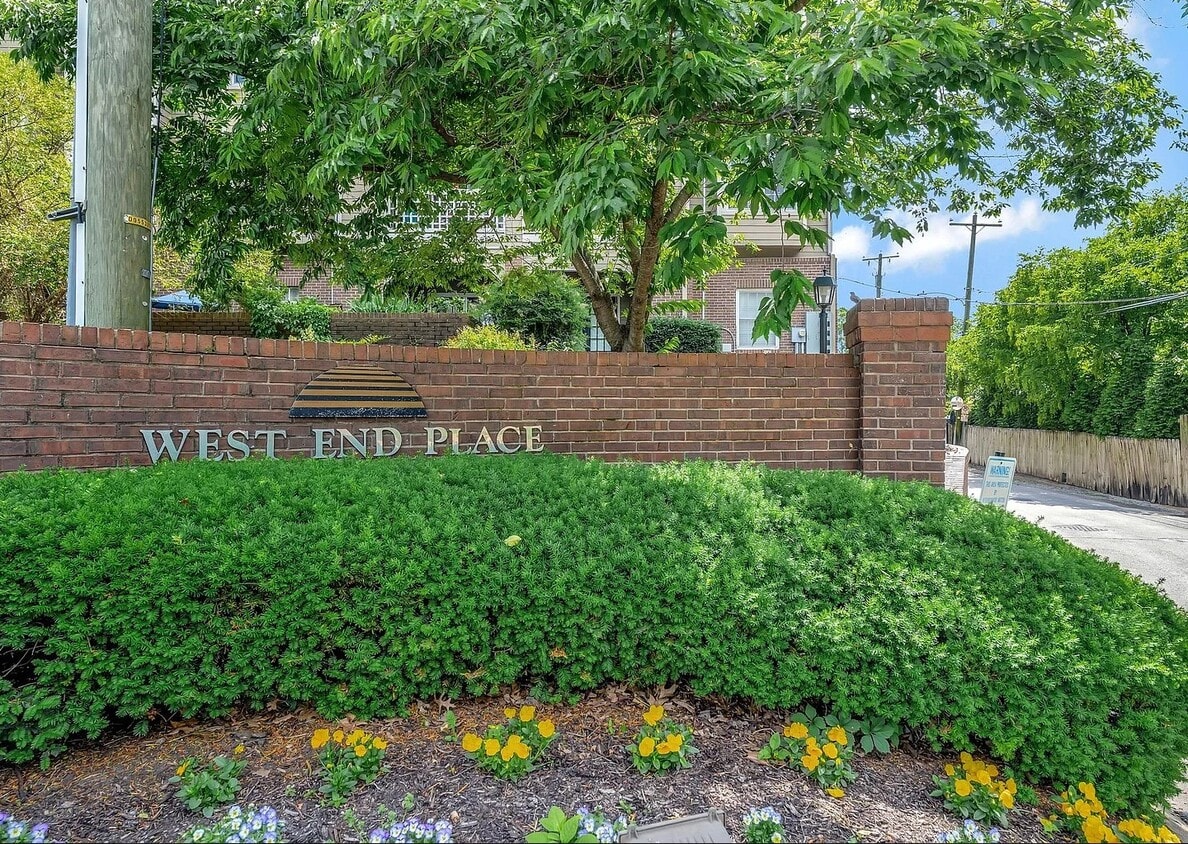 Photo - 145 W End Pl (Nashville, TN)