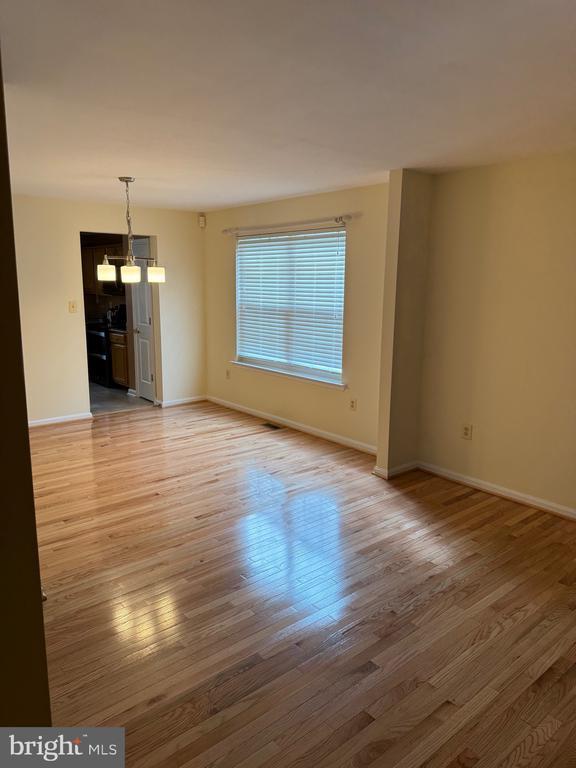 Foto del edificio - 3877 Shiner Ct