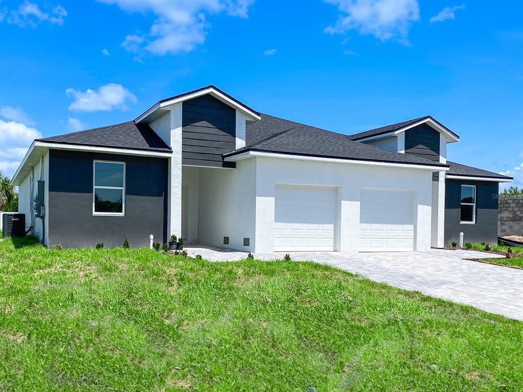 Foto principal - 13259 Blytheville Ave