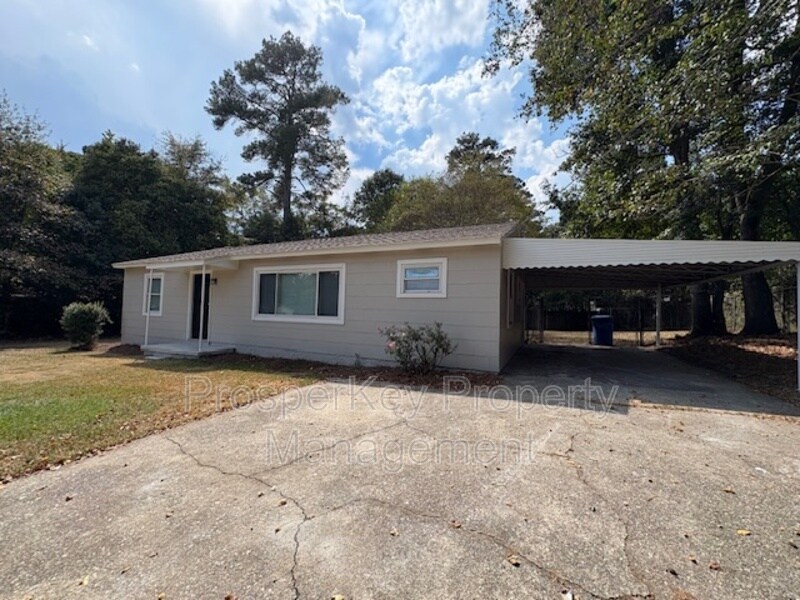 Foto principal - 5205 Cochran Ave