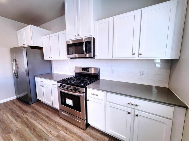 Foto del edificio - 13511 Bluejacket Dr