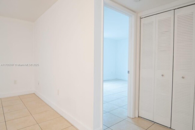 Foto del edificio - 850 N Miami Ave
