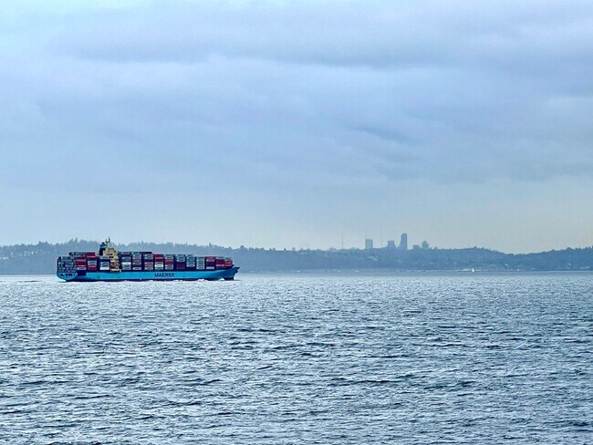 Foto del edificio - Stunning one bedroom cottage now available