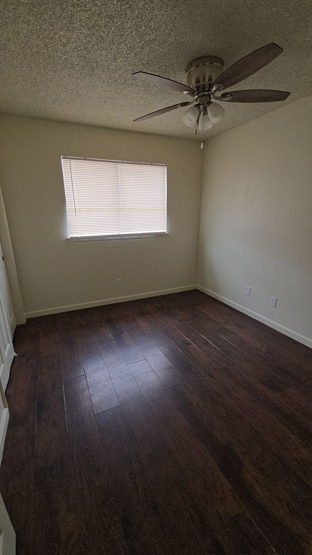 Building Photo - Cute Unit - 2bdr 1bth