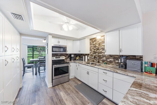 Building Photo - 402 Bristle Cone Ln