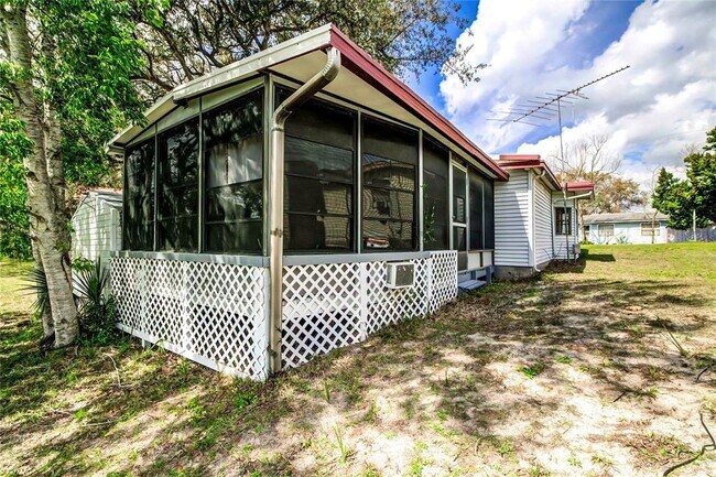 Foto del edificio - 9298 Grizzly Bear Ln