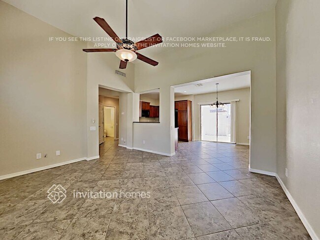 Foto del edificio - 5353 W Molly Ln