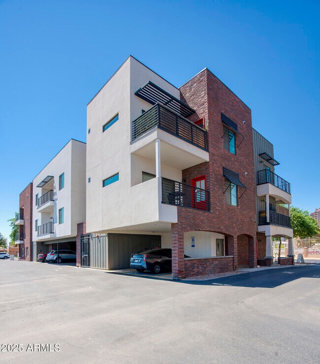 Foto del edificio - 475 N 9th St