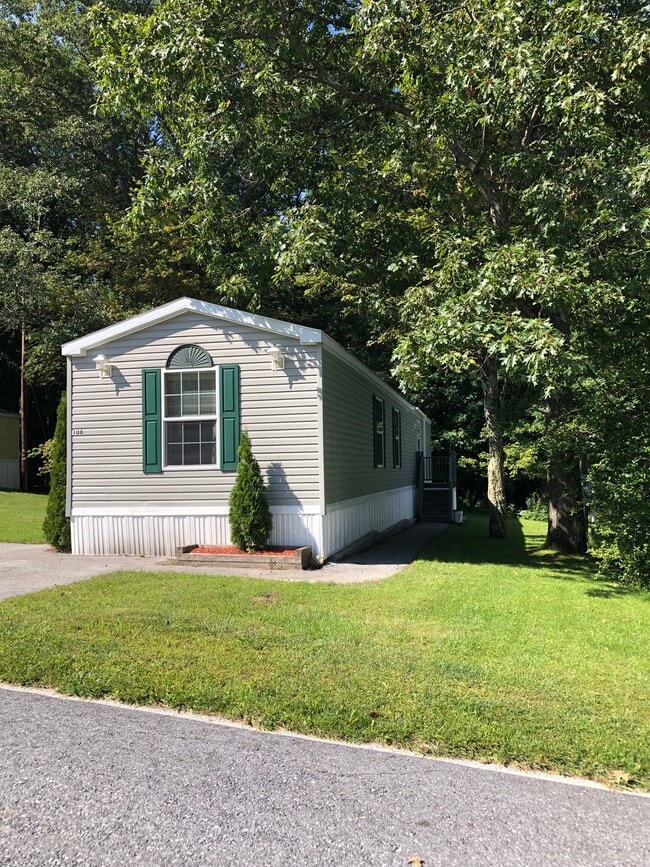 108 Gore Road Park, Bennington, VT 05201 House Rental in Bennington