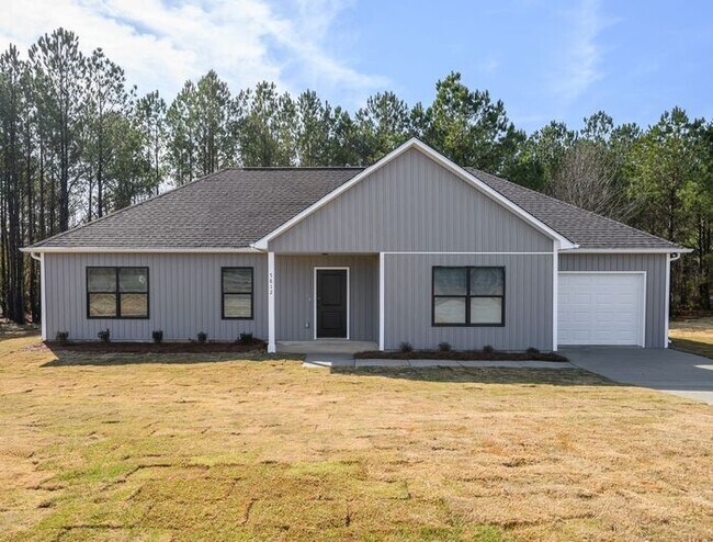 Foto del edificio - Don't miss this new construction 3 bed/2 bath Hueytown home! Coming Early March!