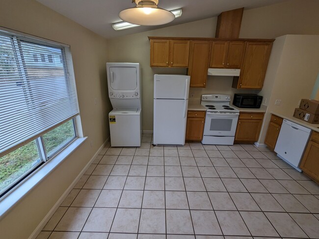 Foto del edificio - 728 W Brevard St