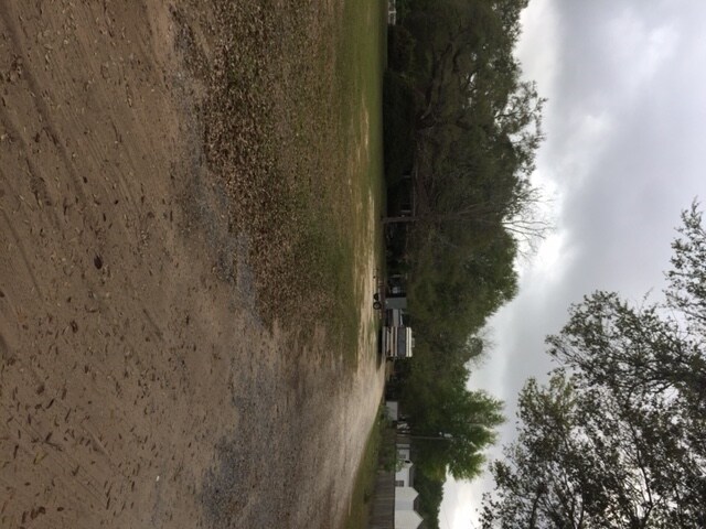 Foto del edificio - 4400 Jernigan Rd