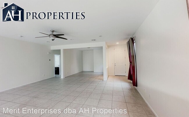 Building Photo - 3 br, 2 bath House - 2133 E AIRE LIBRE AVE