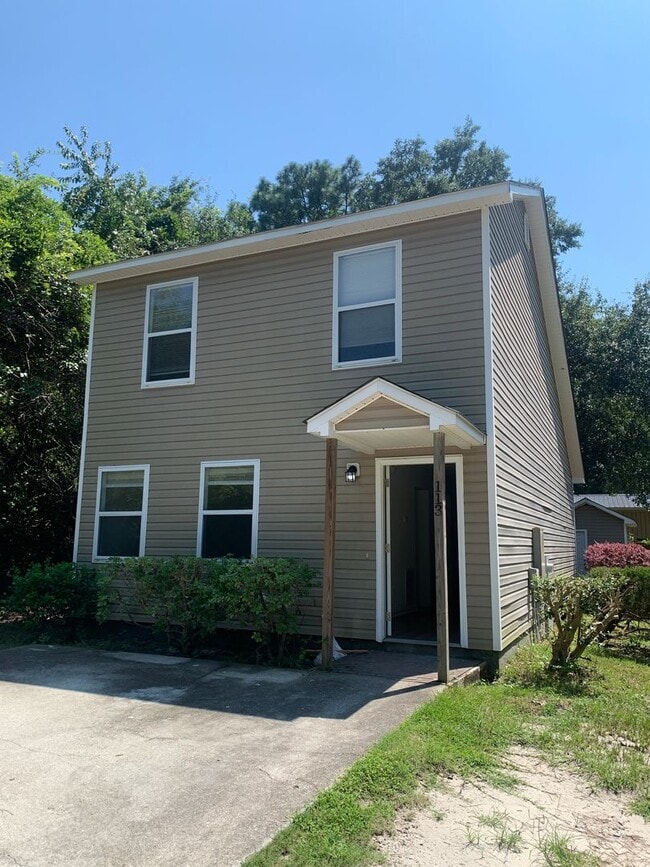 Building Photo - 113 Nash Dr
