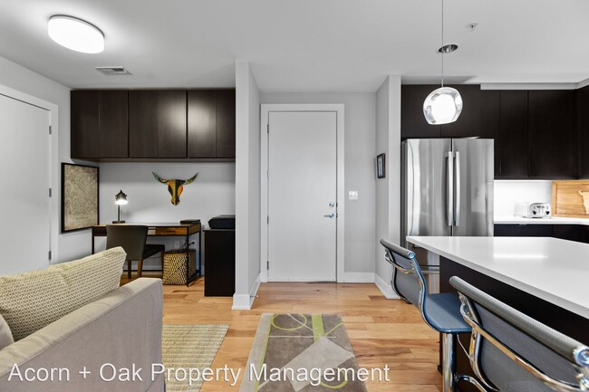 Building Photo - 1 br, 1.5 bath House - 400 Hunt St  Unit 602