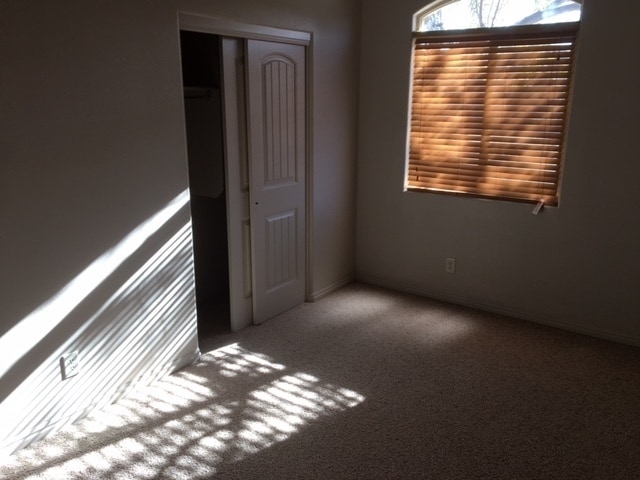 Building Photo - Beautiful duplex near Sky Mountain Golf Co...