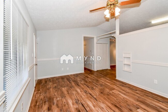Building Photo - 3 br, 1.5 bath House - 2921 Old Lee Rd