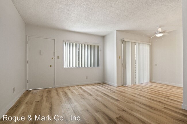 Building Photo - 1 br, 1 bath Apartment - 1550 S. Saltair A...
