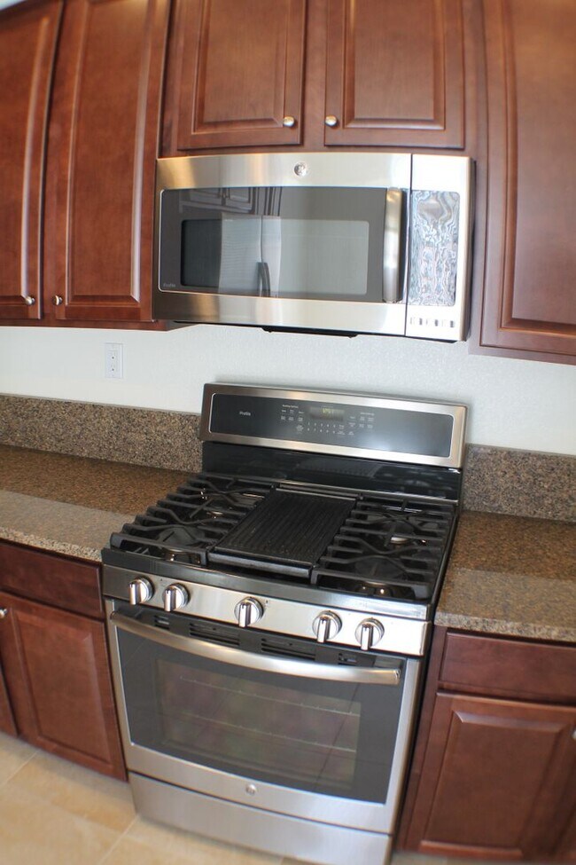 Building Photo - Lennar Home in Damonte Ranch - Single Stor...