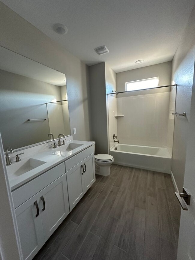 Building Photo - 3 BEDROOM SMART HOME FOR RENT IN GATED ARA...