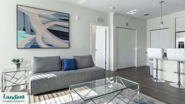 Building Photo - 4950 W Prescott St