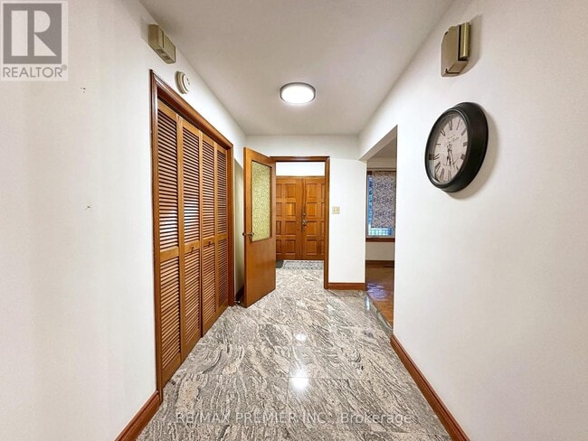 Building Photo - 56 Fairchild Ave